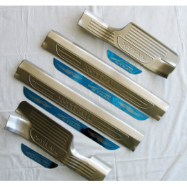 Накладки на пороги Nissan X-Trail 2018 верхние